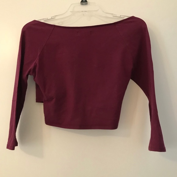 Hollister crop top - Picture 3 of 3